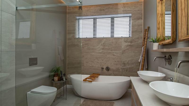 3 Bedroom Property for Sale in Tergniet Western Cape